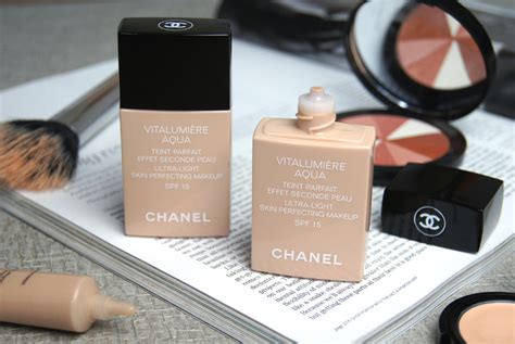 chanel aqua foundation compact